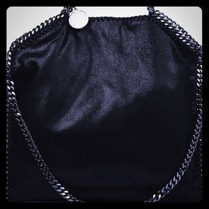 Black chain hobo/crossbody purse.